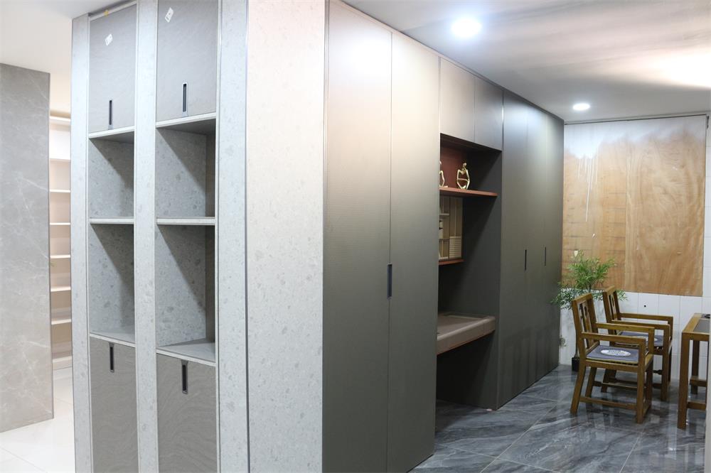 客餐厅定制家具